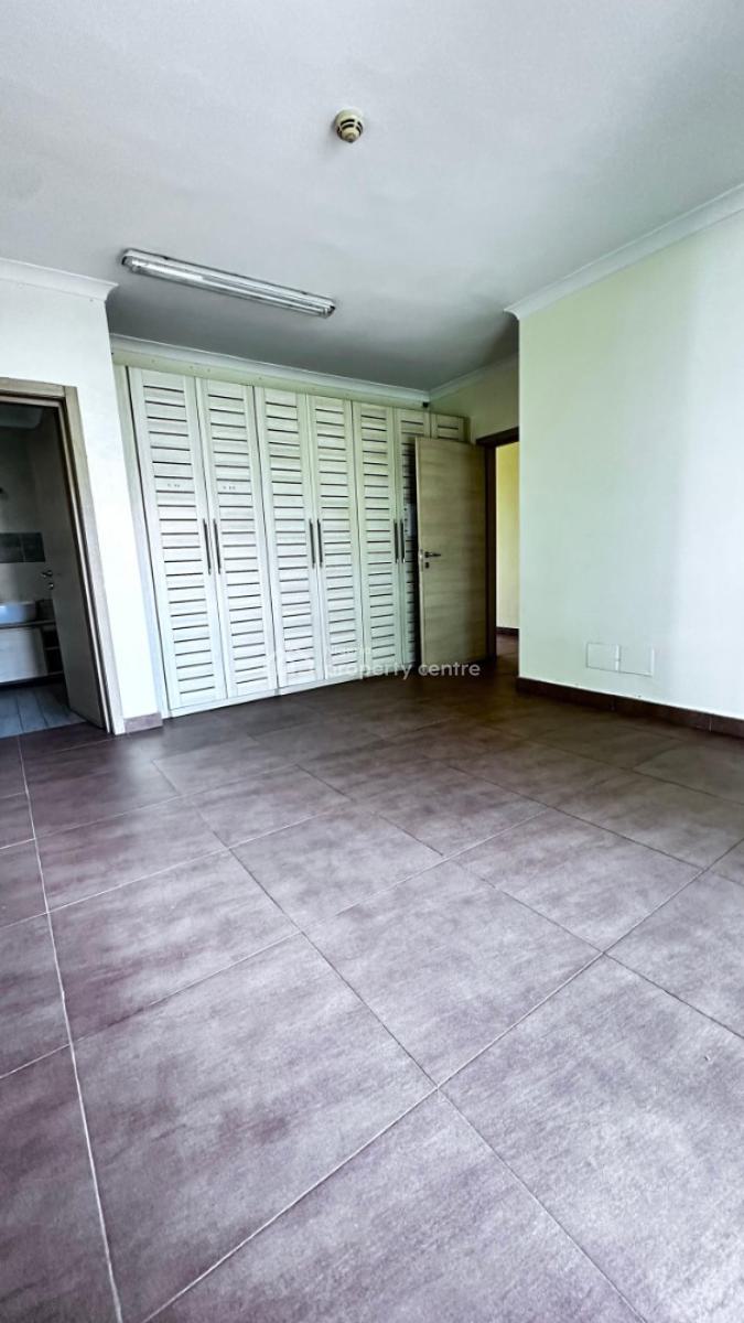 an Executive 3bedroom Flat with a Room Bq in an Exclusive Area, Old Ikoyi, Ikoyi, Lagos, Flat / Apartment for Rent