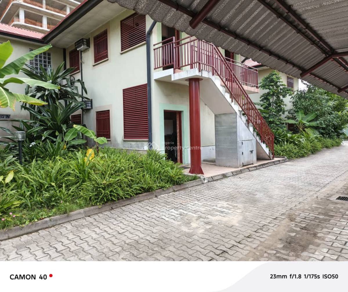 Furnished and Serviced 2bedroom Flat Ground Floor at Ikoyi, Close to Trenchard  Gerrard Road Ikoyi, Ikoyi, Lagos, Flat / Apartment for Rent