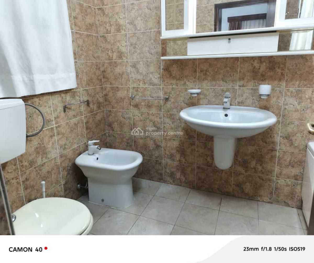 Furnished and Serviced 2bedroom Flat Ground Floor at Ikoyi, Close to Trenchard  Gerrard Road Ikoyi, Ikoyi, Lagos, Flat / Apartment for Rent