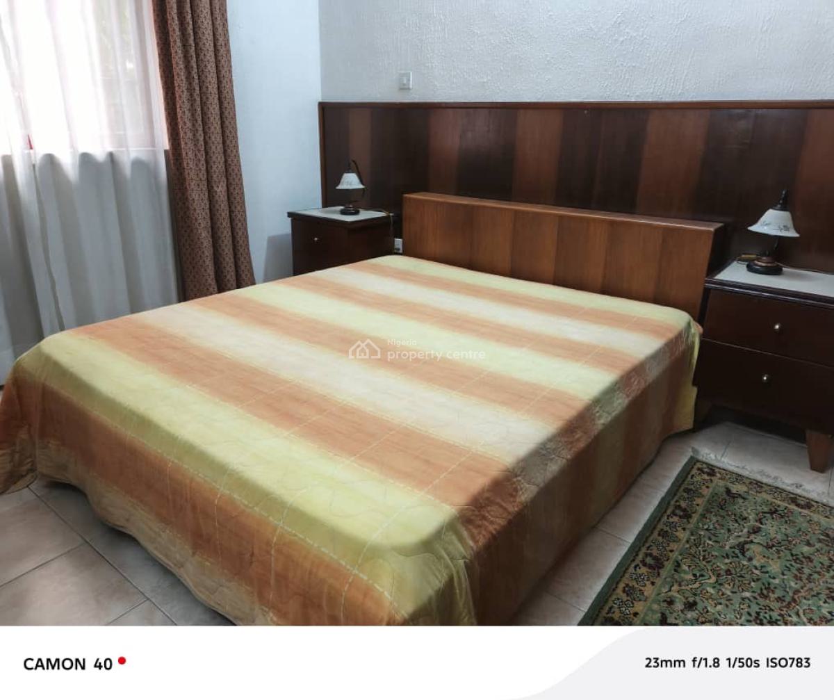 Furnished and Serviced 2bedroom Flat Ground Floor at Ikoyi, Close to Trenchard  Gerrard Road Ikoyi, Ikoyi, Lagos, Flat / Apartment for Rent