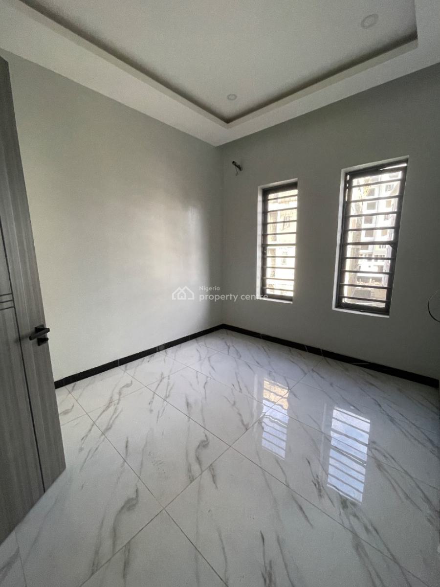 Beautifully Built 2bedroom Apartment, Lekki Phase 1, Lekki Phase 1, Lekki, Lagos, Block of Flats for Sale