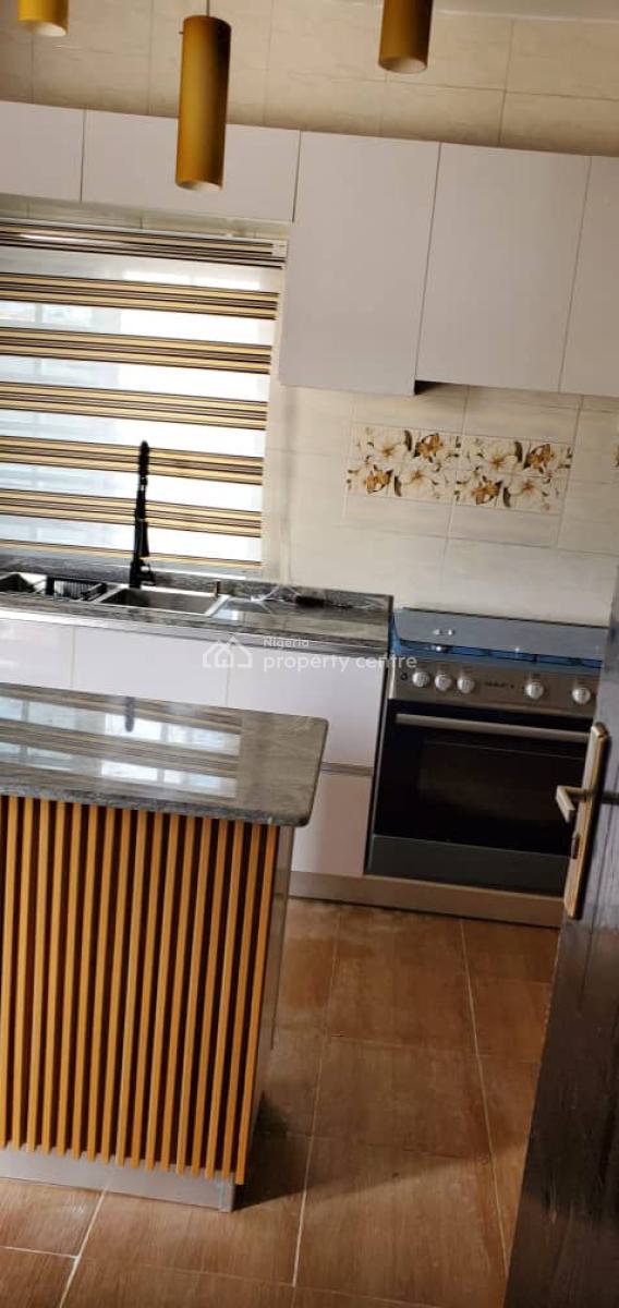 4 Bedroom Duplex with Self Con Bq, Elebu, Ibadan, Oyo, House for Sale
