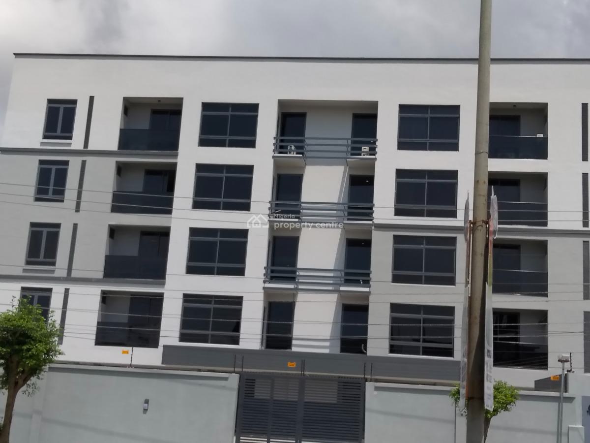 Exquisite Three Bedroom Flat with Bq, Lekki, Lagos, Flat / Apartment for Rent