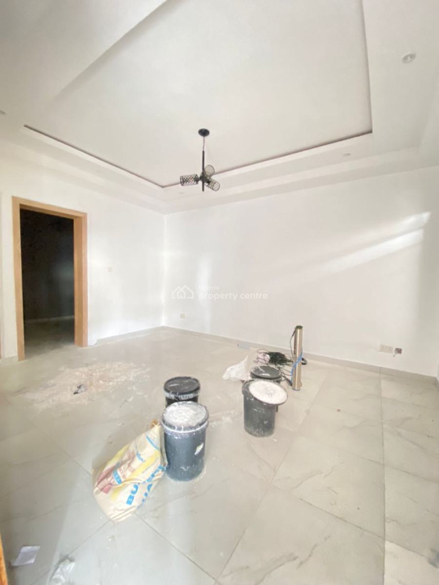 Neat 2 Bedroom Apartment, Ilasan, Lekki, Lagos, Flat / Apartment for Rent