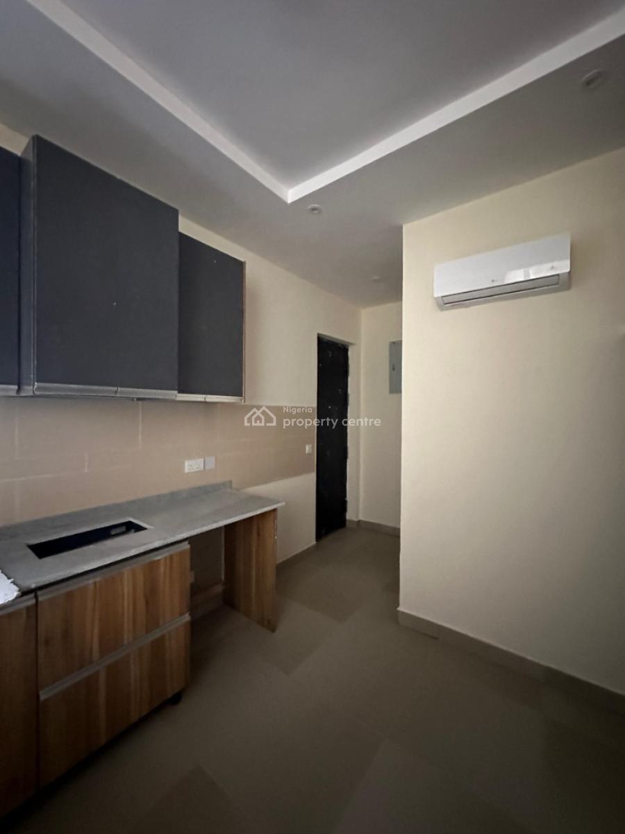 Exquisite Luxurious Serviced 3 Bedroom Flat with a Room Bq, Lekki Phase 1, Lekki, Lagos, Flat / Apartment for Sale
