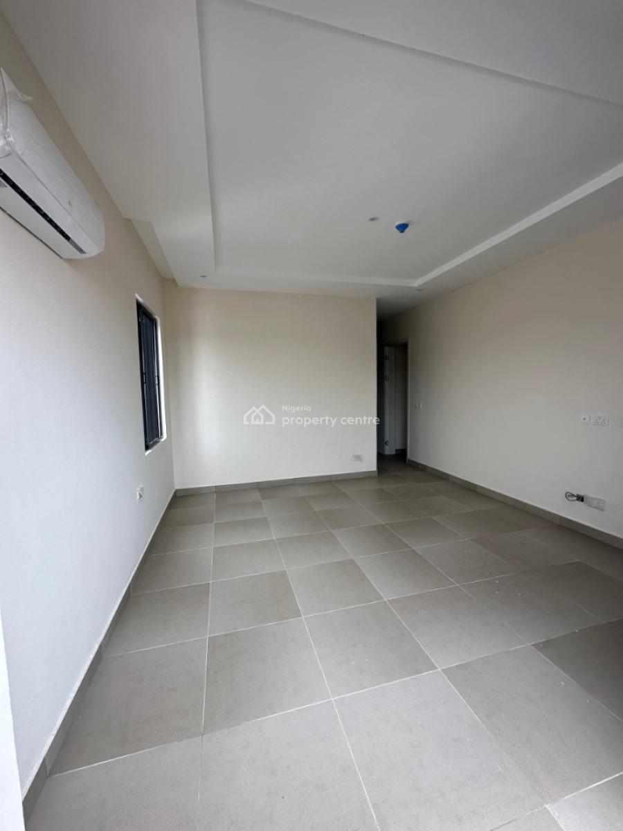 Exquisite Luxurious Serviced 3 Bedroom Flat with a Room Bq, Lekki Phase 1, Lekki, Lagos, Flat / Apartment for Sale