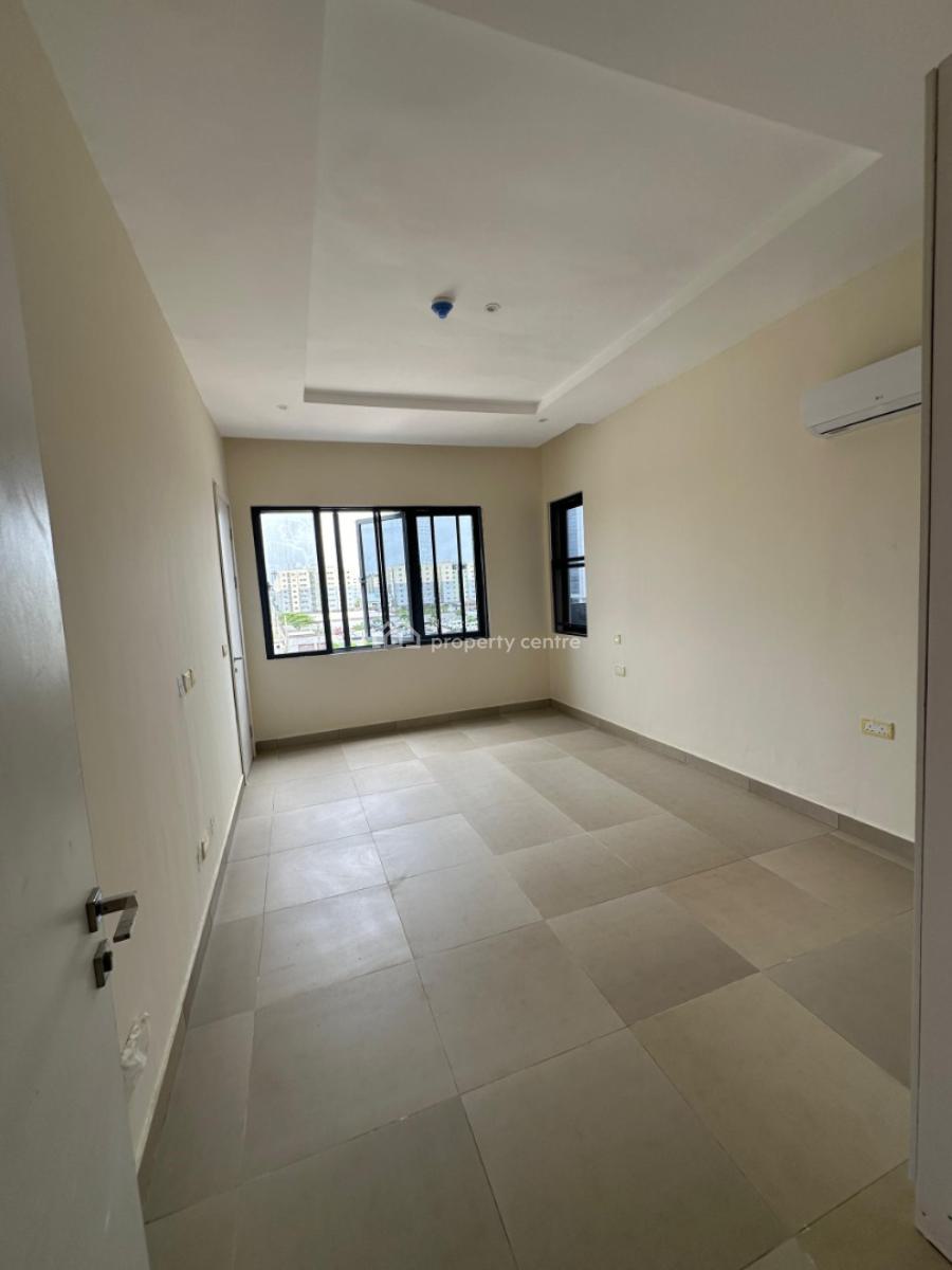 Exquisite Luxurious Serviced 3 Bedroom Flat with a Room Bq, Lekki Phase 1, Lekki, Lagos, Flat / Apartment for Sale