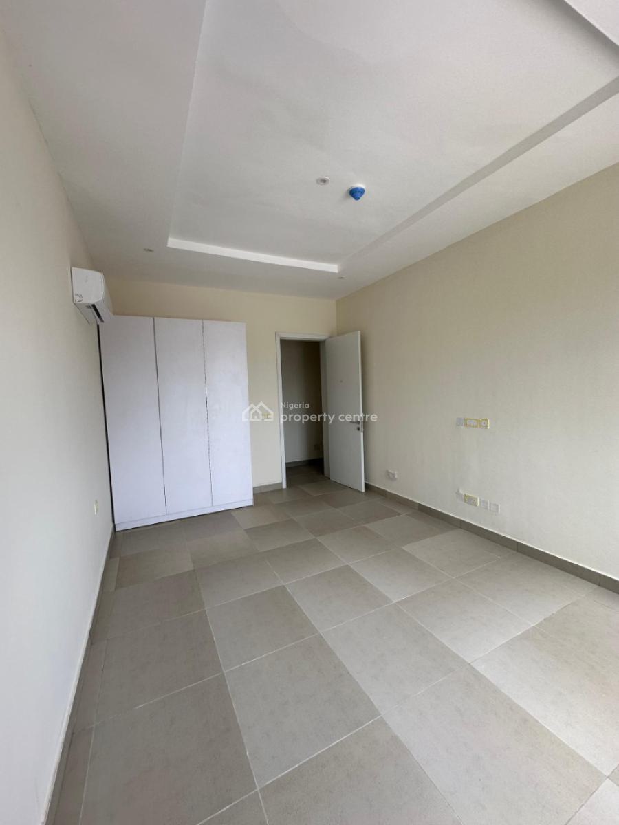 Exquisite Luxurious Serviced 3 Bedroom Flat with a Room Bq, Lekki Phase 1, Lekki, Lagos, Flat / Apartment for Sale