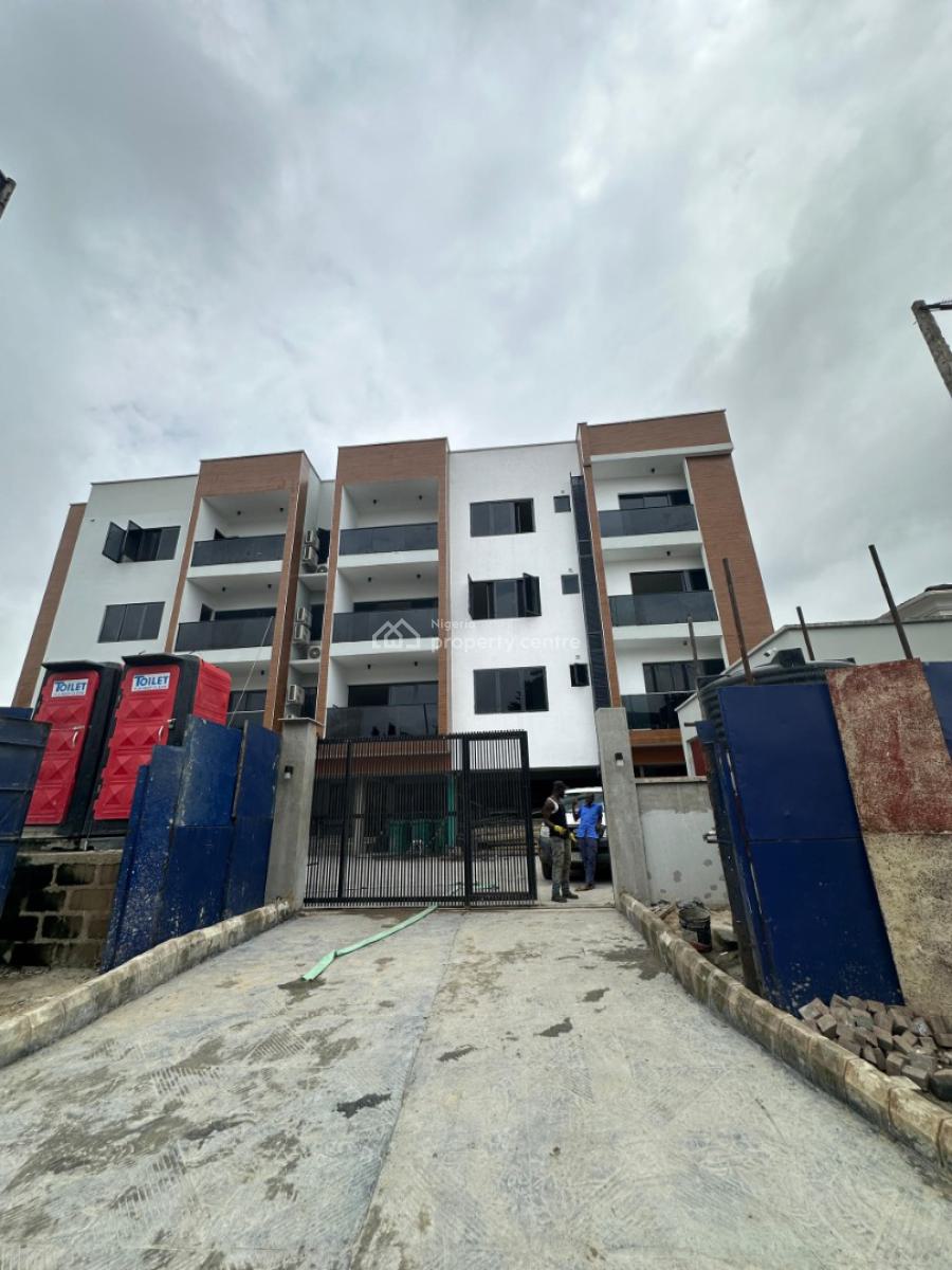 Exquisite Luxurious Serviced 3 Bedroom Flat with a Room Bq, Lekki Phase 1, Lekki, Lagos, Flat / Apartment for Sale