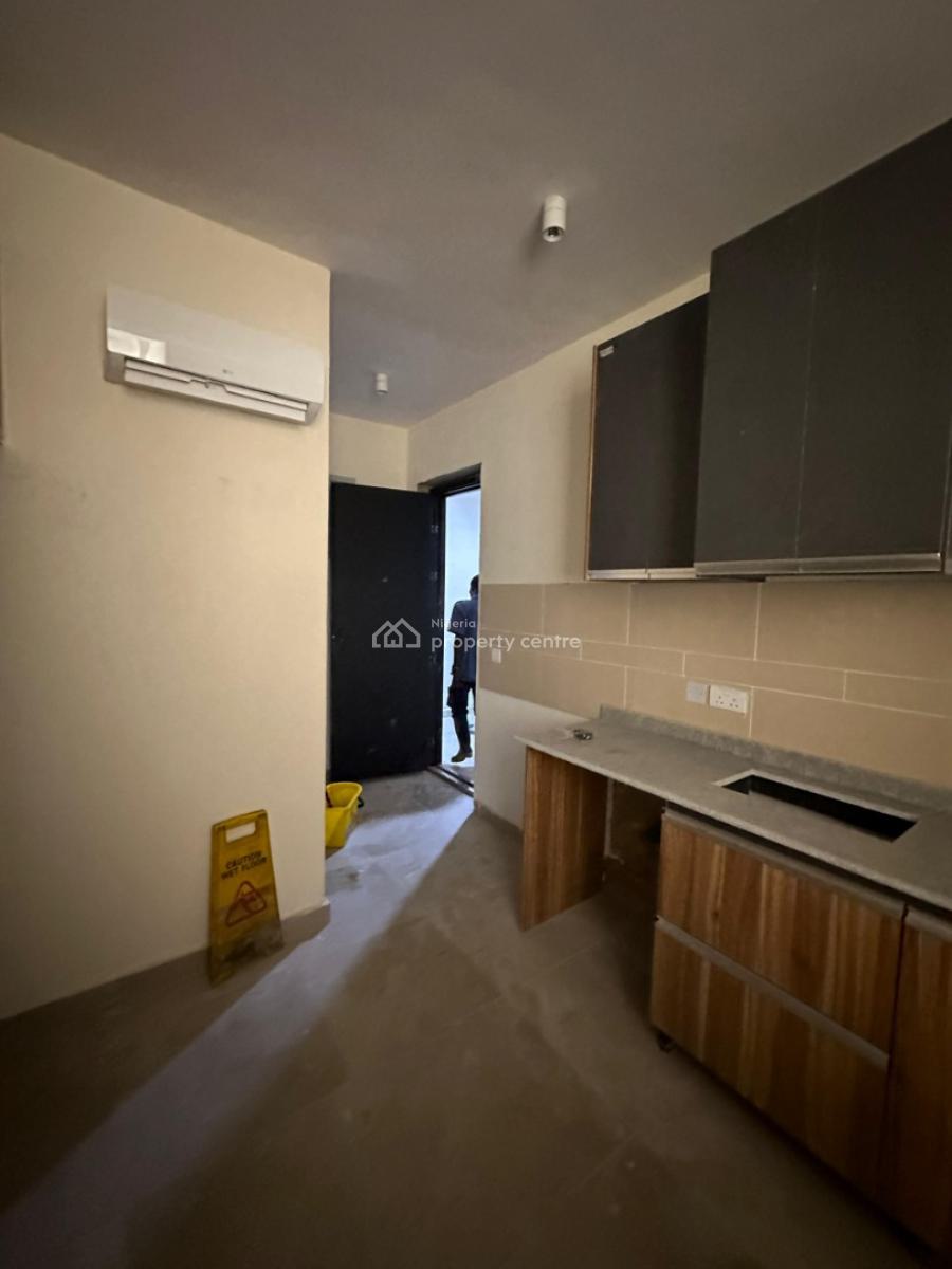 State of The Art Luxurious Serviced 2 Bedroom Flat with a Room Bq, Lekki Phase 1, Lekki, Lagos, Flat / Apartment for Sale