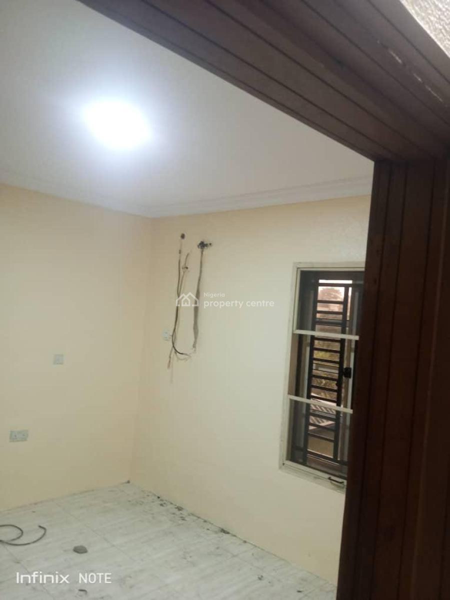 4bed Room Semi Detached Duplex, Gra Phase 1, Magodo, Lagos, Semi-detached Duplex for Rent