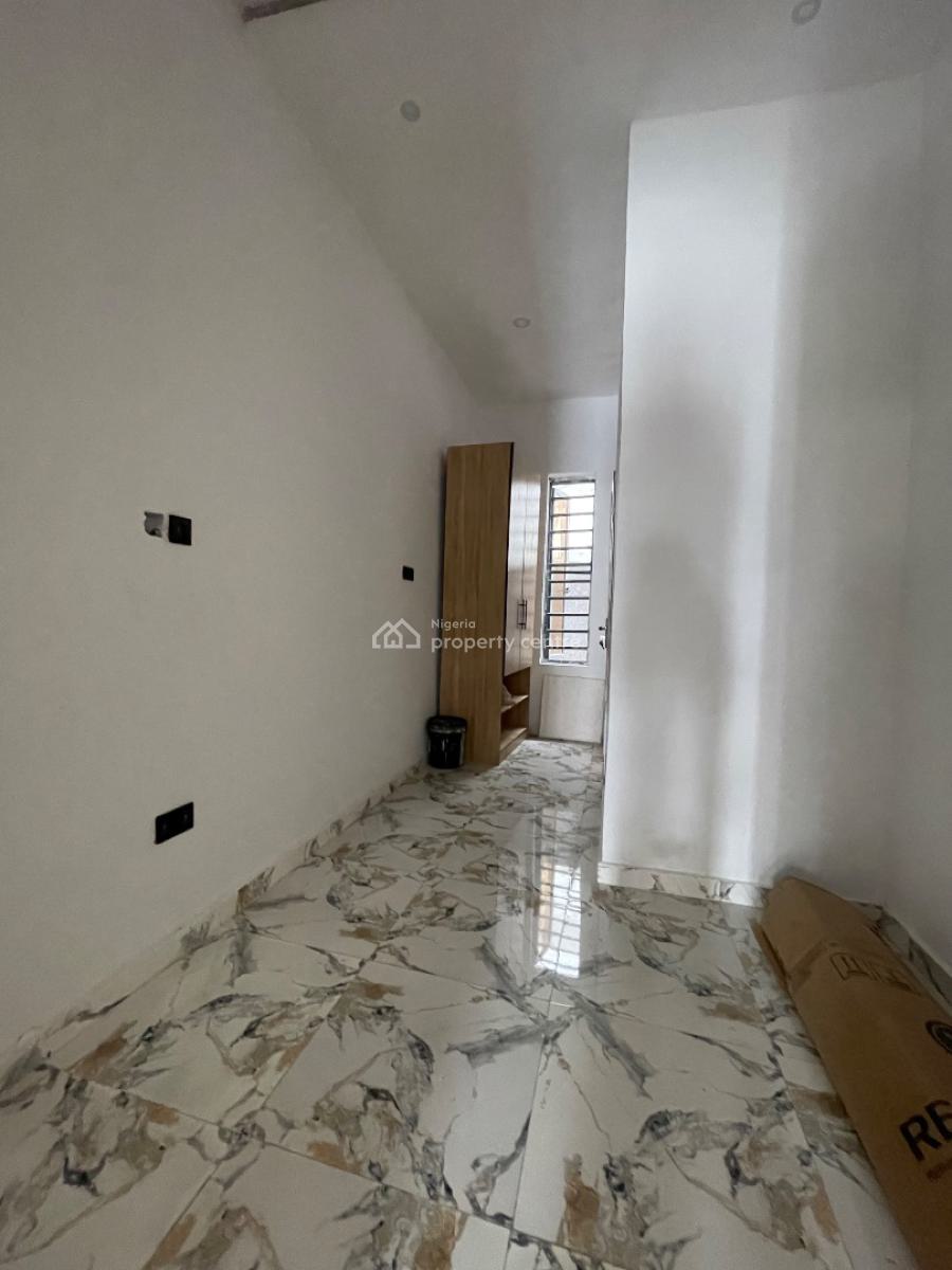 4 Bedroom Semi Detached, Ologolo, Lekki, Lagos, Semi-detached Duplex for Sale