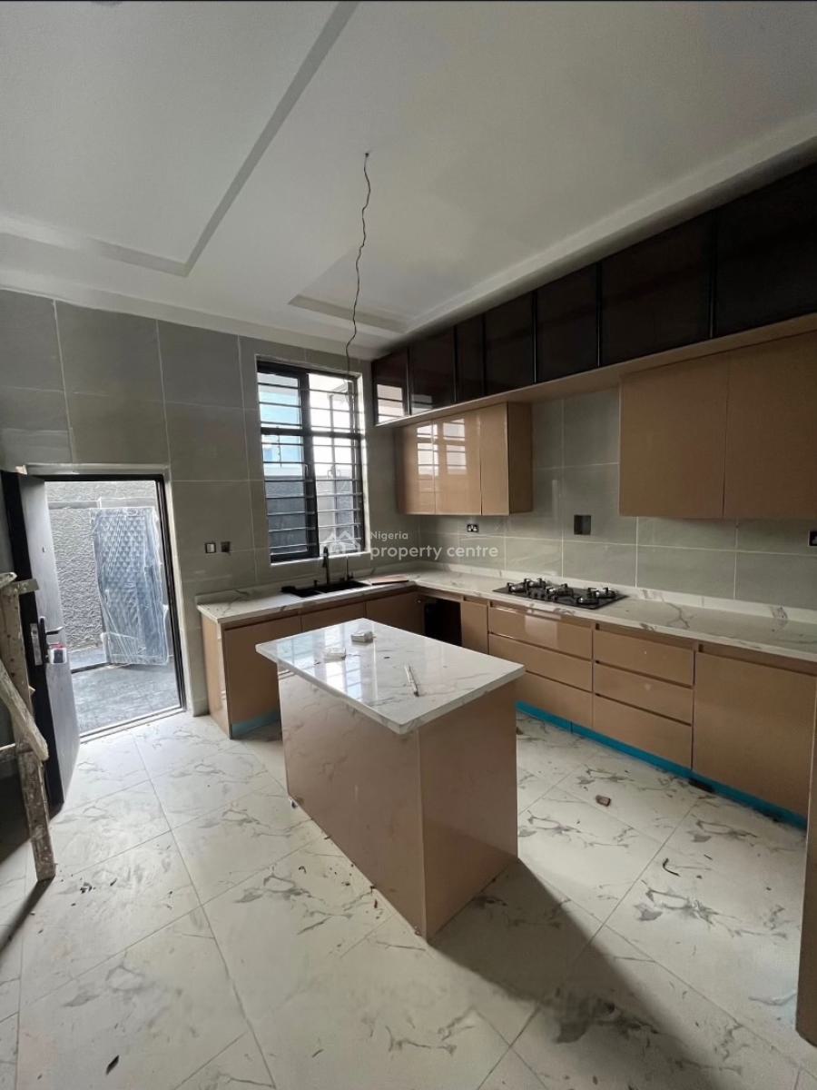 Luxury 4 Bedroom Spacious Terrace Duplex, Adeniran Ogunsanya Surulere Lagos, Surulere, Lagos, Terraced Duplex for Sale