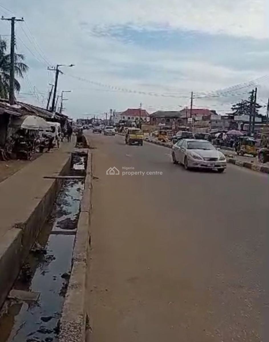 Commercial Cornerpiece Land Measuring 2.5 Plots, Bucknor Express Road, Isolo, Lagos, Land for Sale