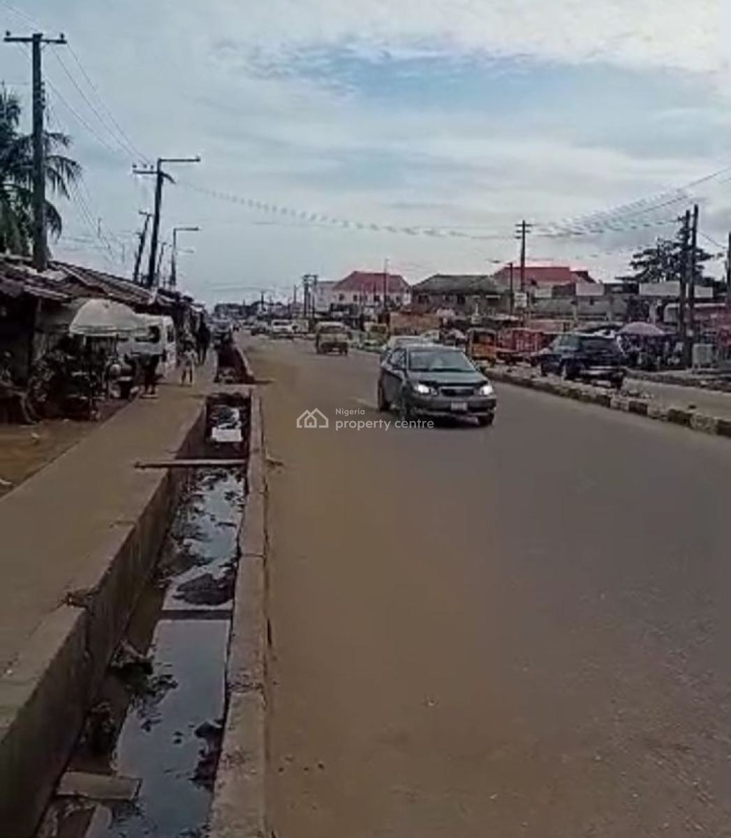 Commercial Cornerpiece Land Measuring 2.5 Plots, Bucknor Express Road, Isolo, Lagos, Land for Sale