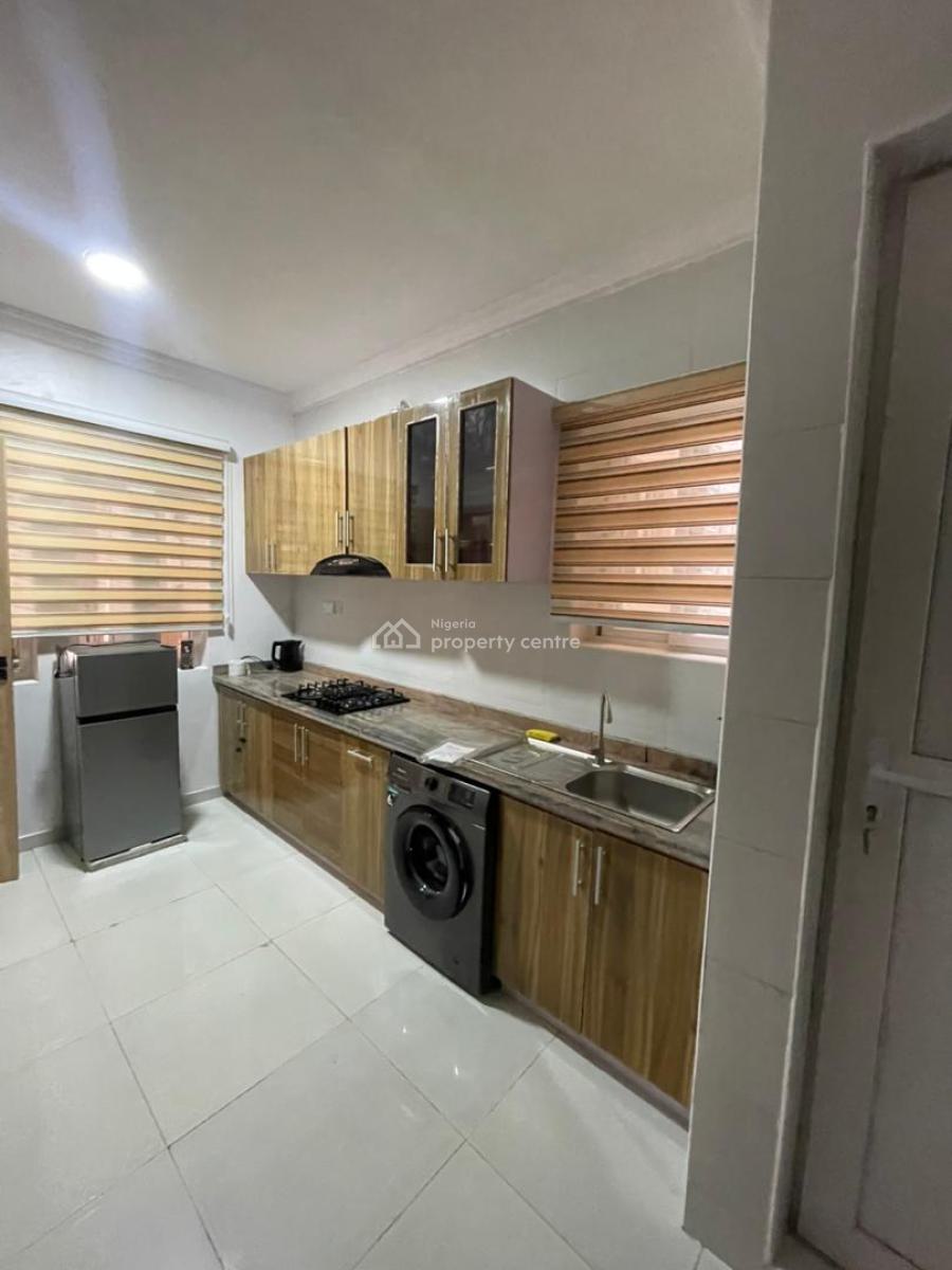 2 Bedroom Apartment, Off Awolowo Way, Ikoyi, Lagos, Flat / Apartment Short Let