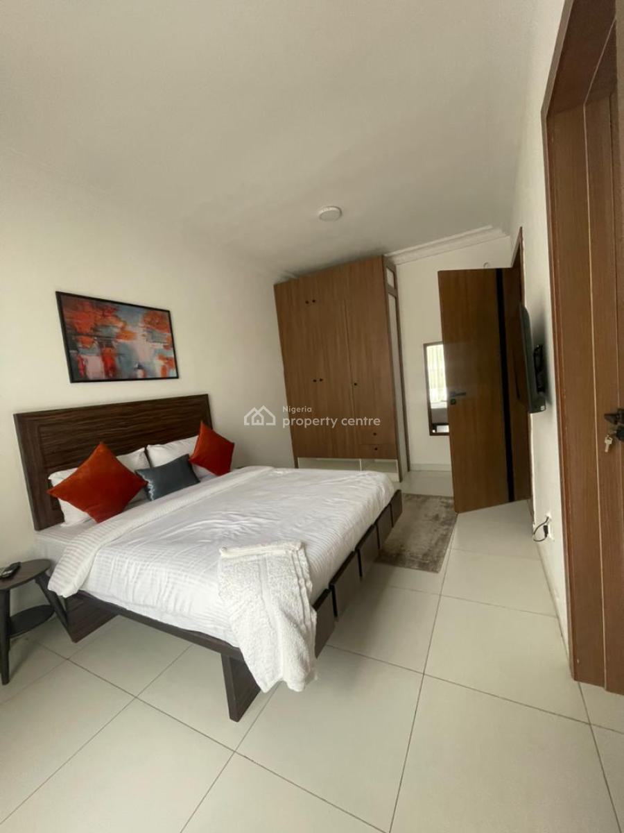2 Bedroom  Apartment, Off Awolowo Way, Ikoyi, Lagos, Flat / Apartment Short Let