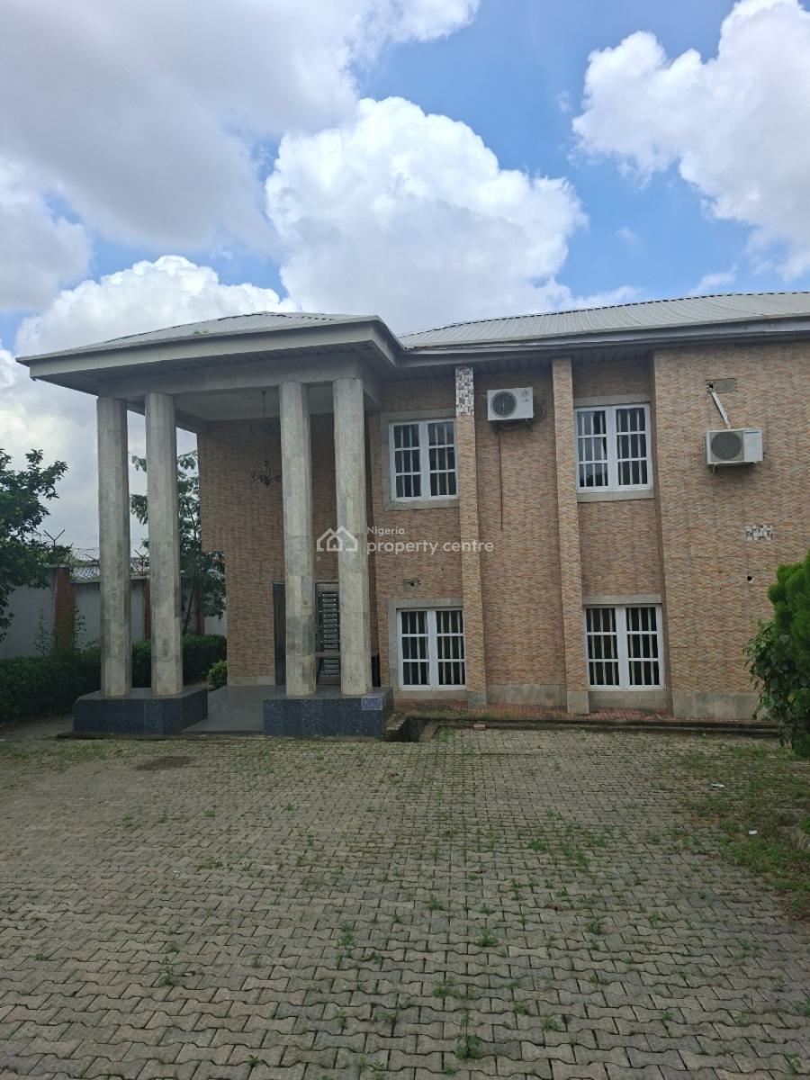7bedroom  Semi-detached  Detached Duplex    *the Duplex Comes, Maitama, Maitama District, Abuja, Semi-detached Duplex for Rent