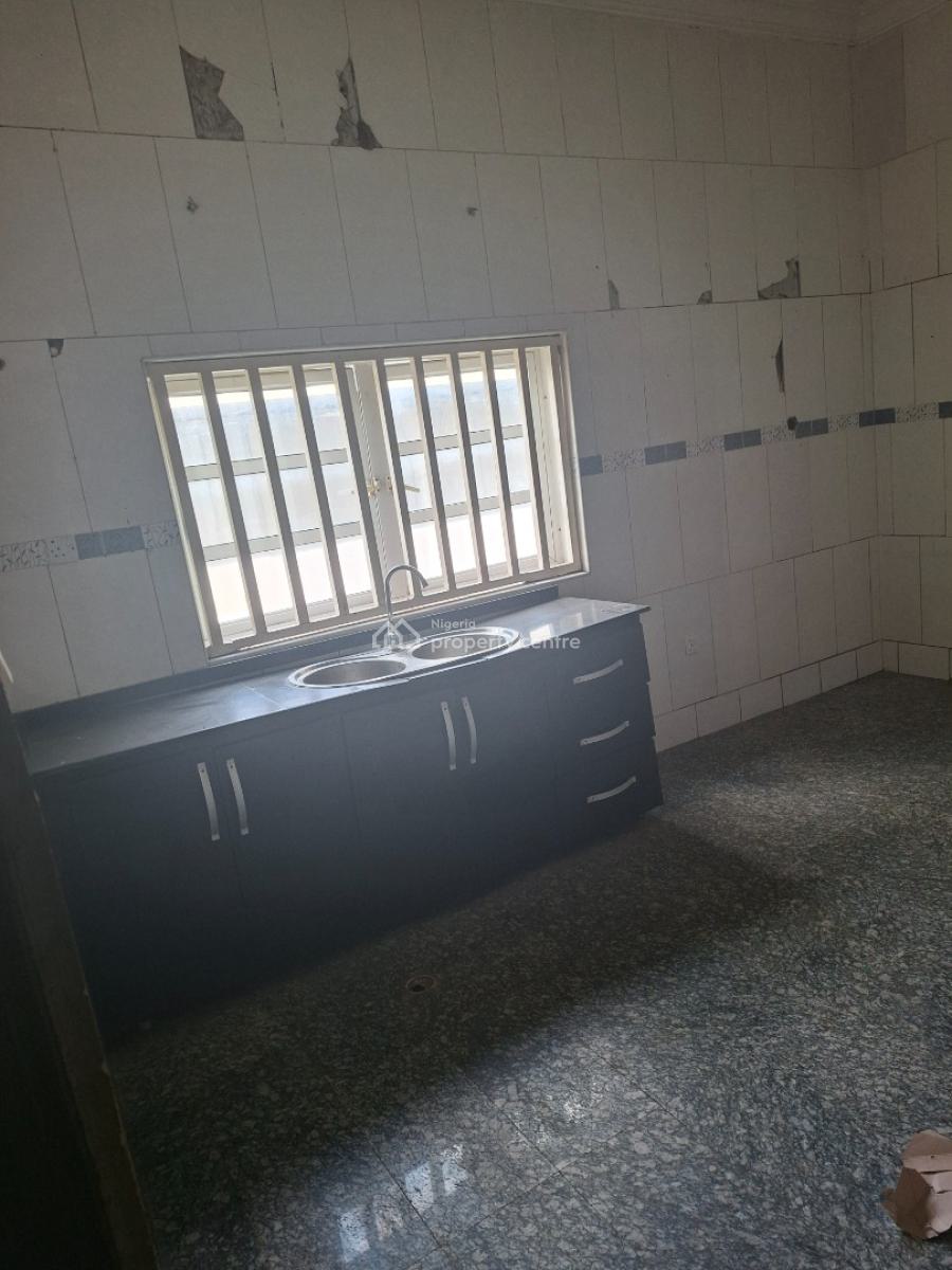 7bedroom  Semi-detached  Detached Duplex    *the Duplex Comes, Maitama, Maitama District, Abuja, Semi-detached Duplex for Rent