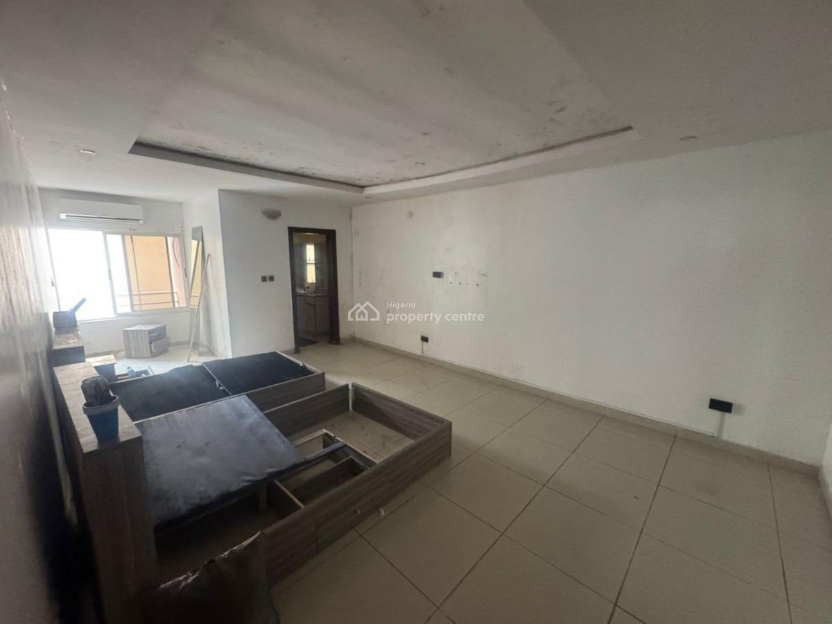 a Very Spacious 3 Bedrooms Service Apartment with Bq, Pool and Gyms, Oniru Estate, Victoria Island (vi), Lagos, Flat / Apartment for Sale