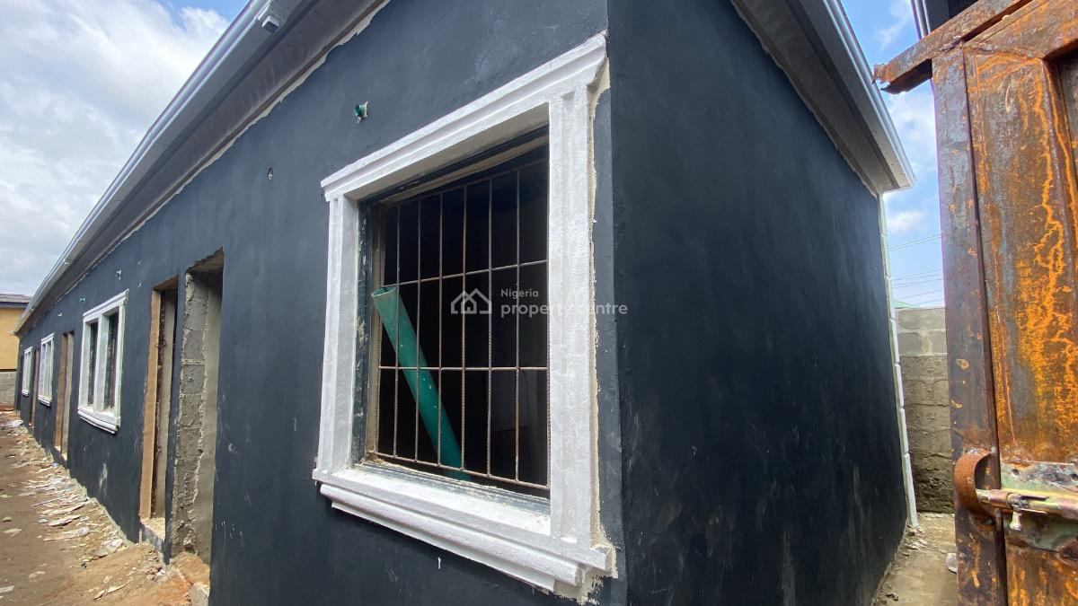 Newly Built Spacious Studio Apartment in Bariga, Ilaje Road, Bariga, Shomolu, Lagos, Self Contain (single Rooms) for Rent