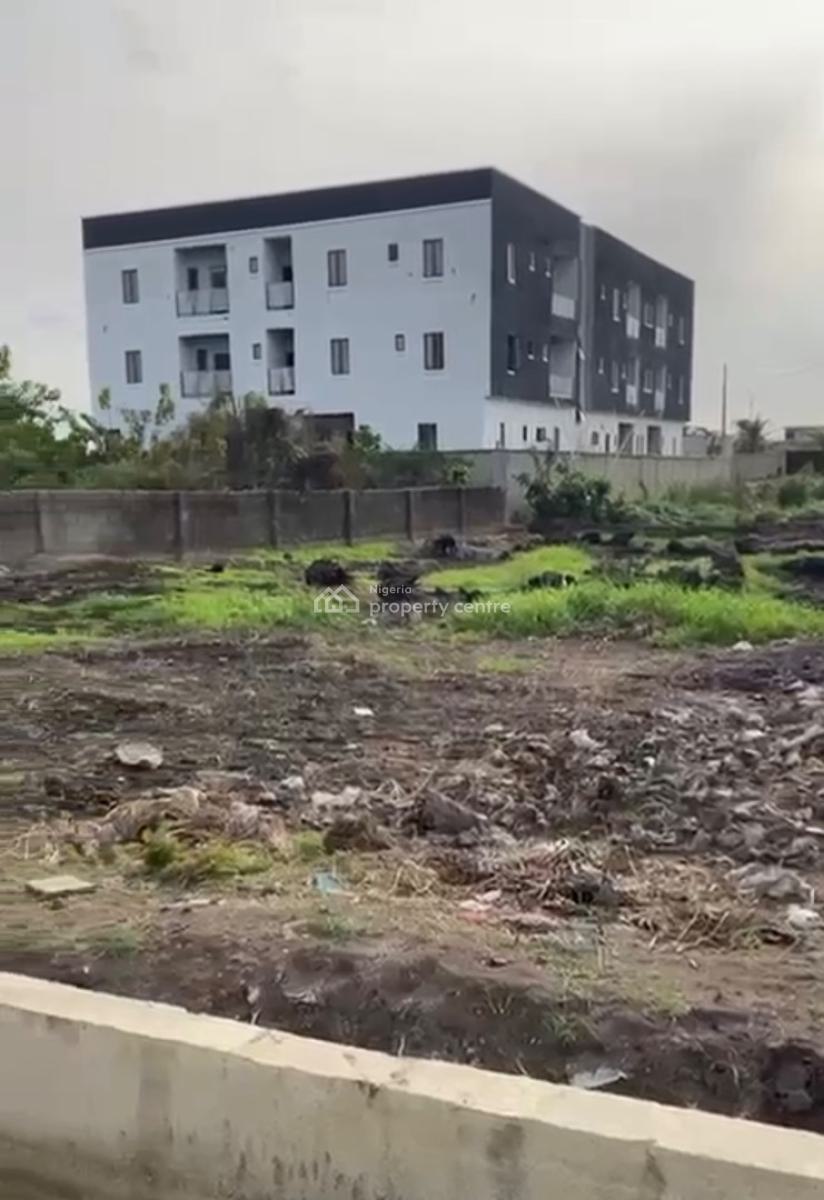 Dry Land in a Secured Estate, Lekki Phase 2, Lekki, Lagos, Mixed-use Land for Sale