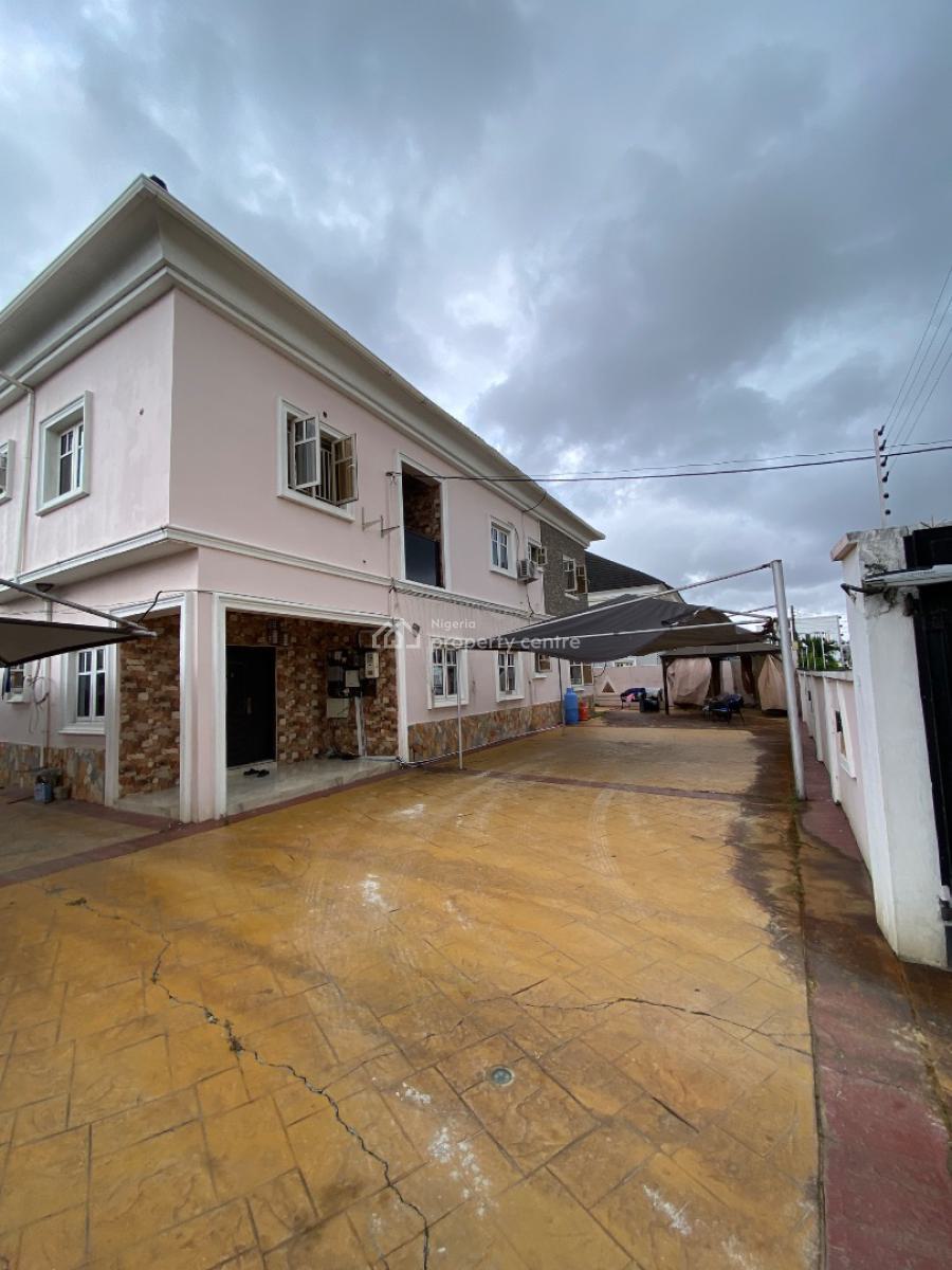 Fairly Used 5bedroom Duplex Sitting on 426sqm of Land, Ocean Palm Estate, Sangotedo, Ajah, Lagos, Detached Duplex for Sale