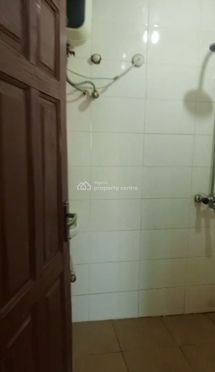 Decent Spacious 3 Bedroom Up Flat., Medina Estate, Gbagada, Lagos, Flat / Apartment for Rent