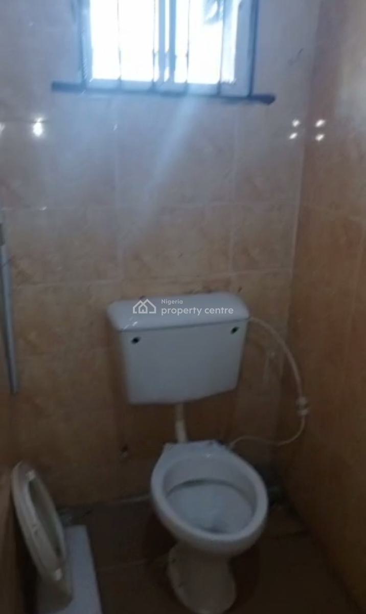 Decent Spacious 3 Bedroom Up Flat., Medina Estate, Gbagada, Lagos, Flat / Apartment for Rent