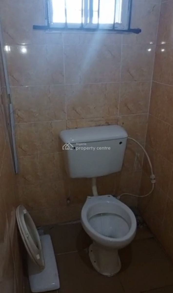 Decent Spacious 3 Bedroom Up Flat., Medina Estate, Gbagada, Lagos, Flat / Apartment for Rent