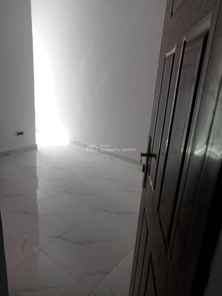 3 Bedroom Duplex, General Paint, Ajah, Lagos, Terraced Duplex for Sale