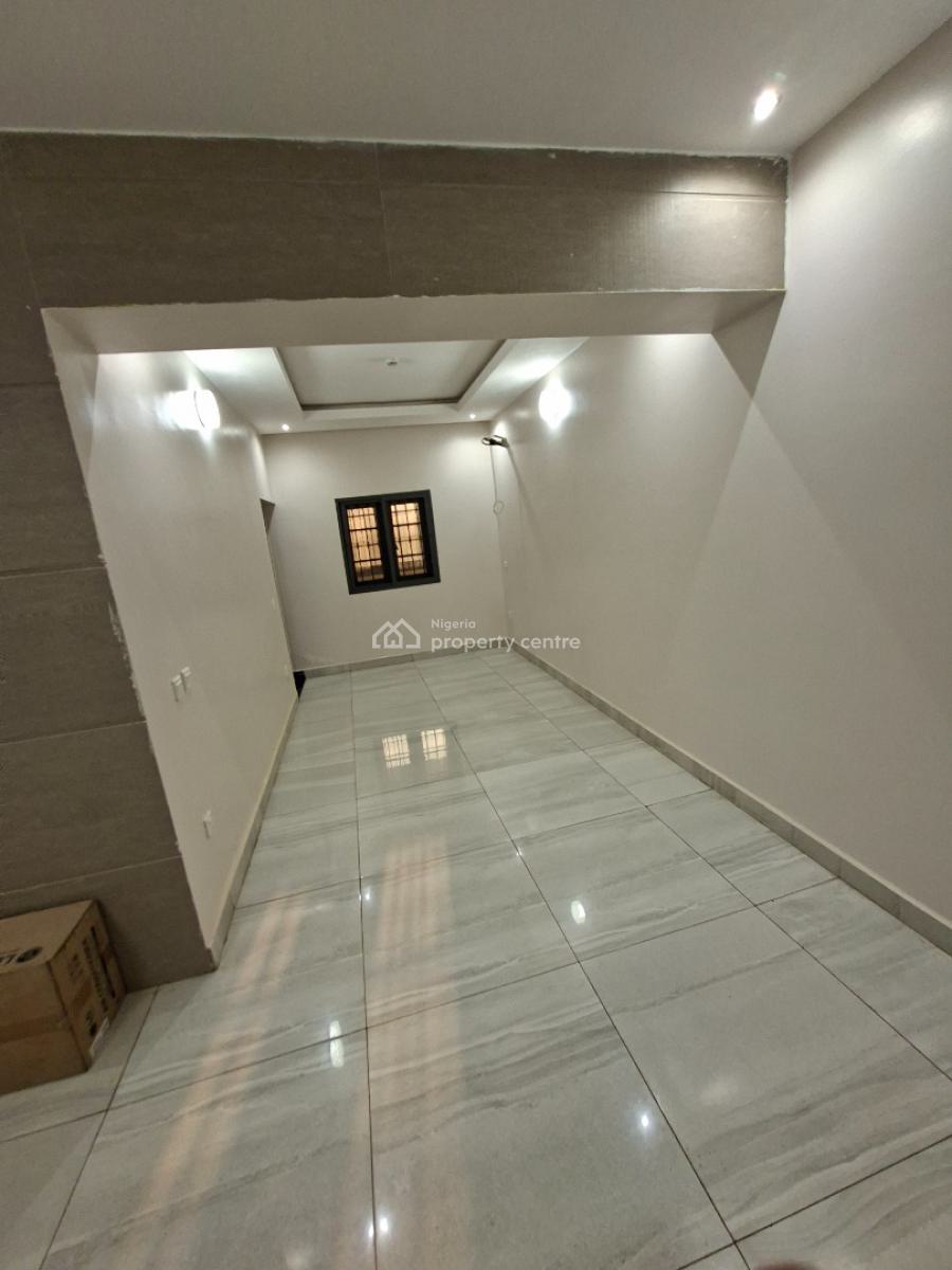 6 Units of Spacious 3 Bedroom Flat + Bq. Service, Guzape, Guzape District, Abuja, Flat / Apartment for Rent