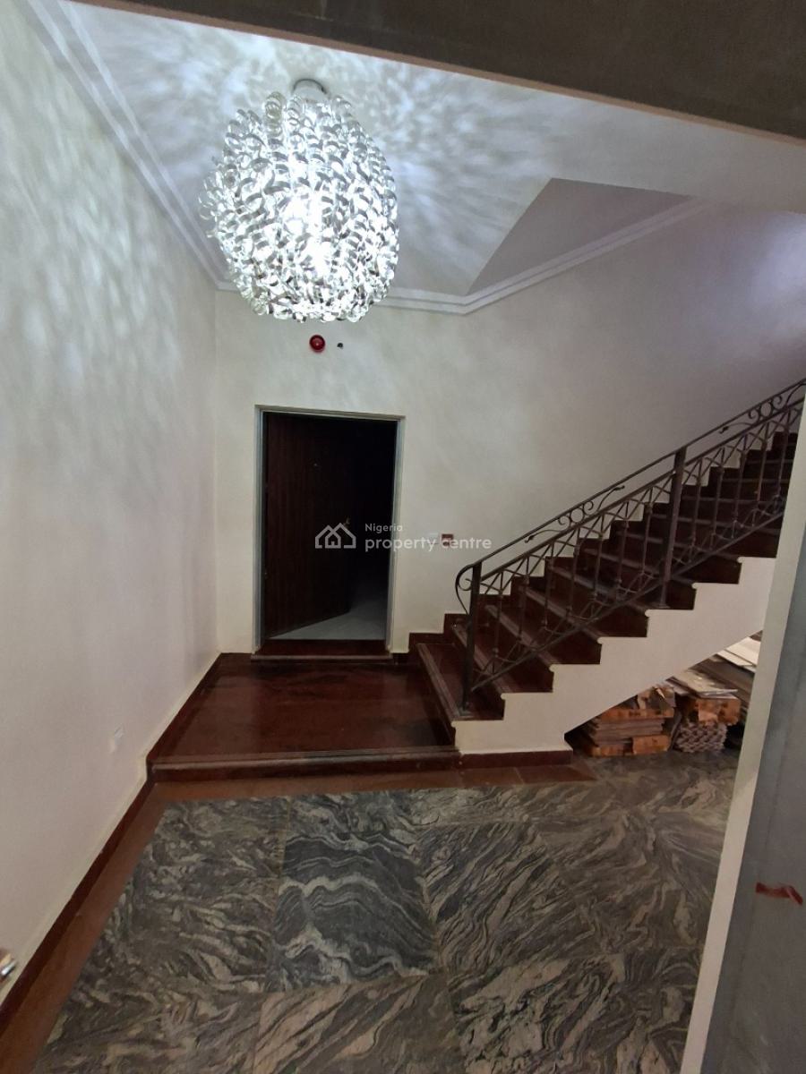 6 Units of Spacious 3 Bedroom Flat + Bq. Service, Guzape, Guzape District, Abuja, Flat / Apartment for Rent