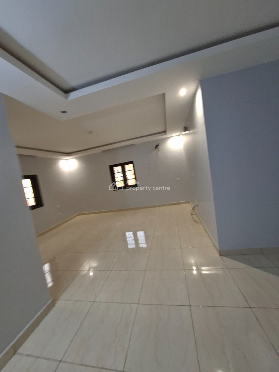 6 Units of Spacious 3 Bedroom Flat + Bq. Service, Guzape, Guzape District, Abuja, Flat / Apartment for Rent