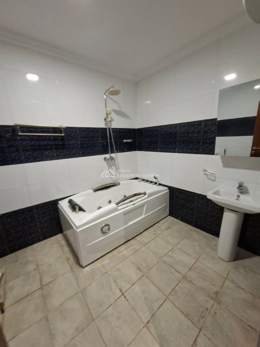 6 Units of Spacious 3 Bedroom Flat + Bq. Service, Guzape, Guzape District, Abuja, Flat / Apartment for Rent