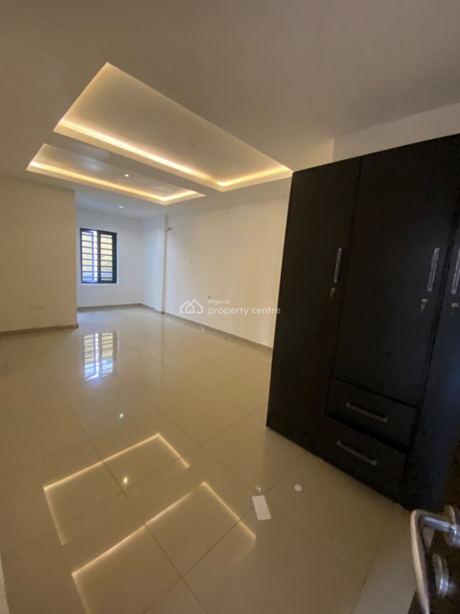Luxury 2bedroom Flat, Peninsula Garden, Behind Blenco, Ajah, Lagos, Flat / Apartment for Rent