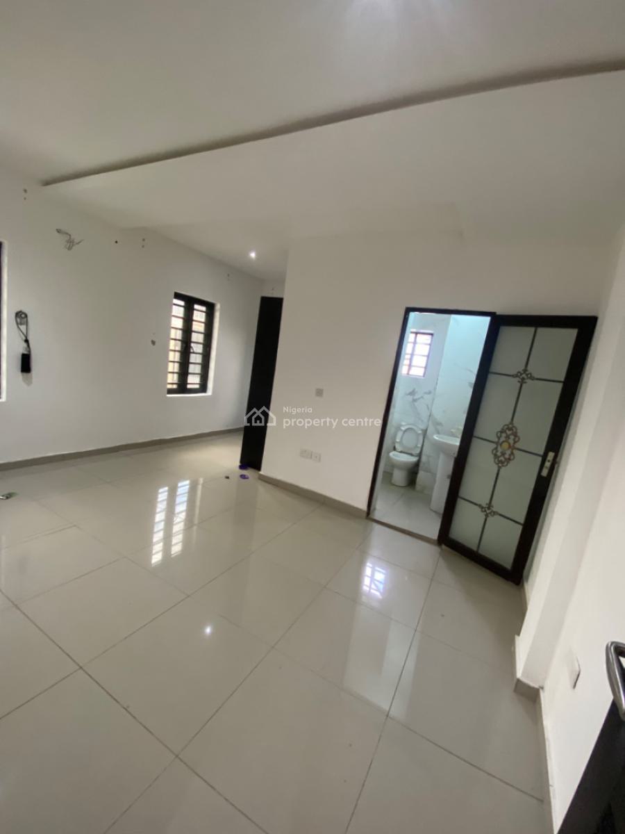 Luxury 2bedroom Flat, Peninsula Garden, Behind Blenco, Ajah, Lagos, Flat / Apartment for Rent