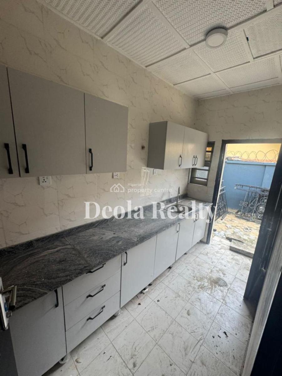 a Super Clean Room Self Contained, Lekki Phase 1, Lekki, Lagos, Self Contain (single Rooms) for Rent