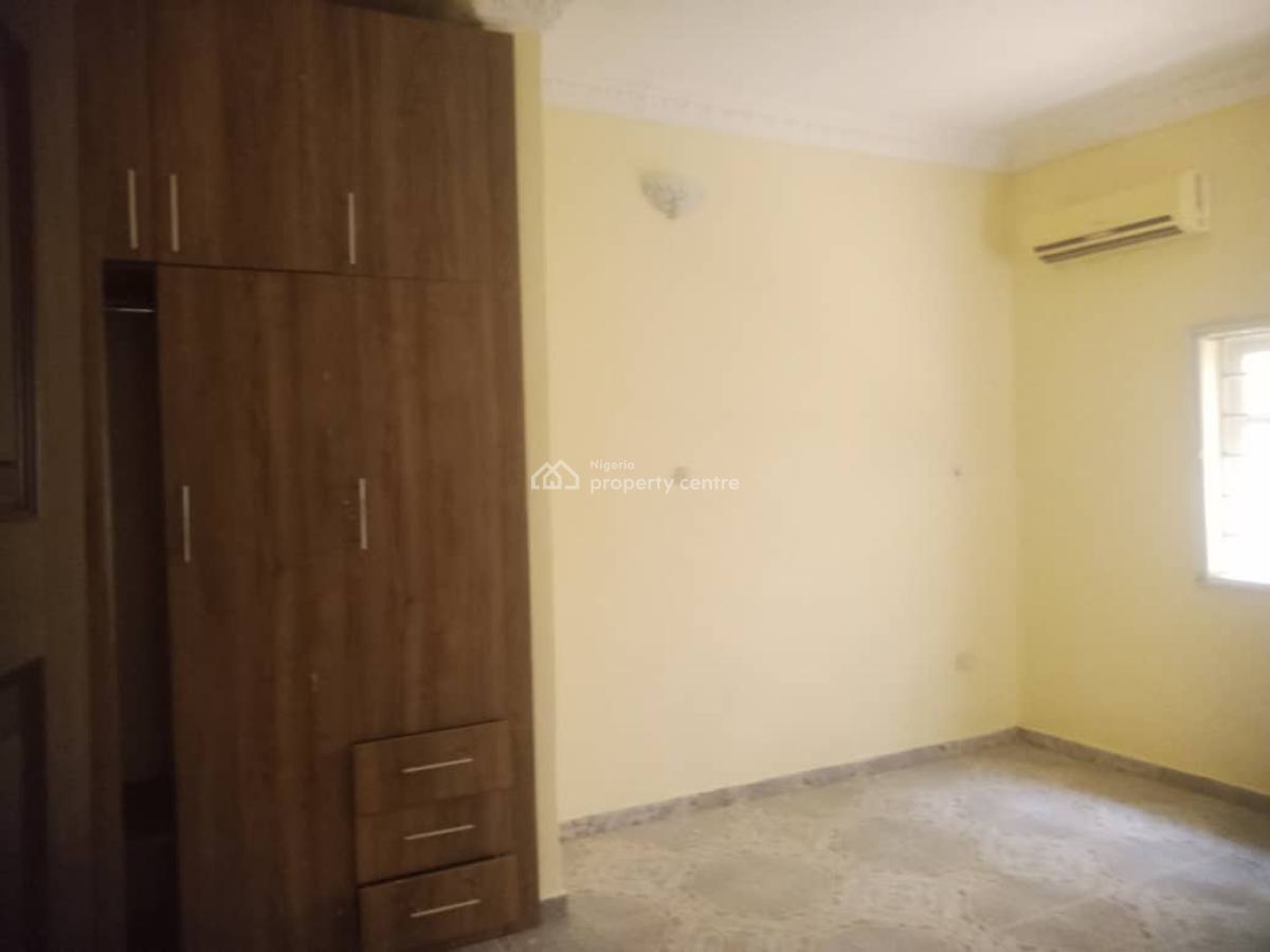 Utako District 3 Bedroom, Utako, Abuja, Flat / Apartment for Rent