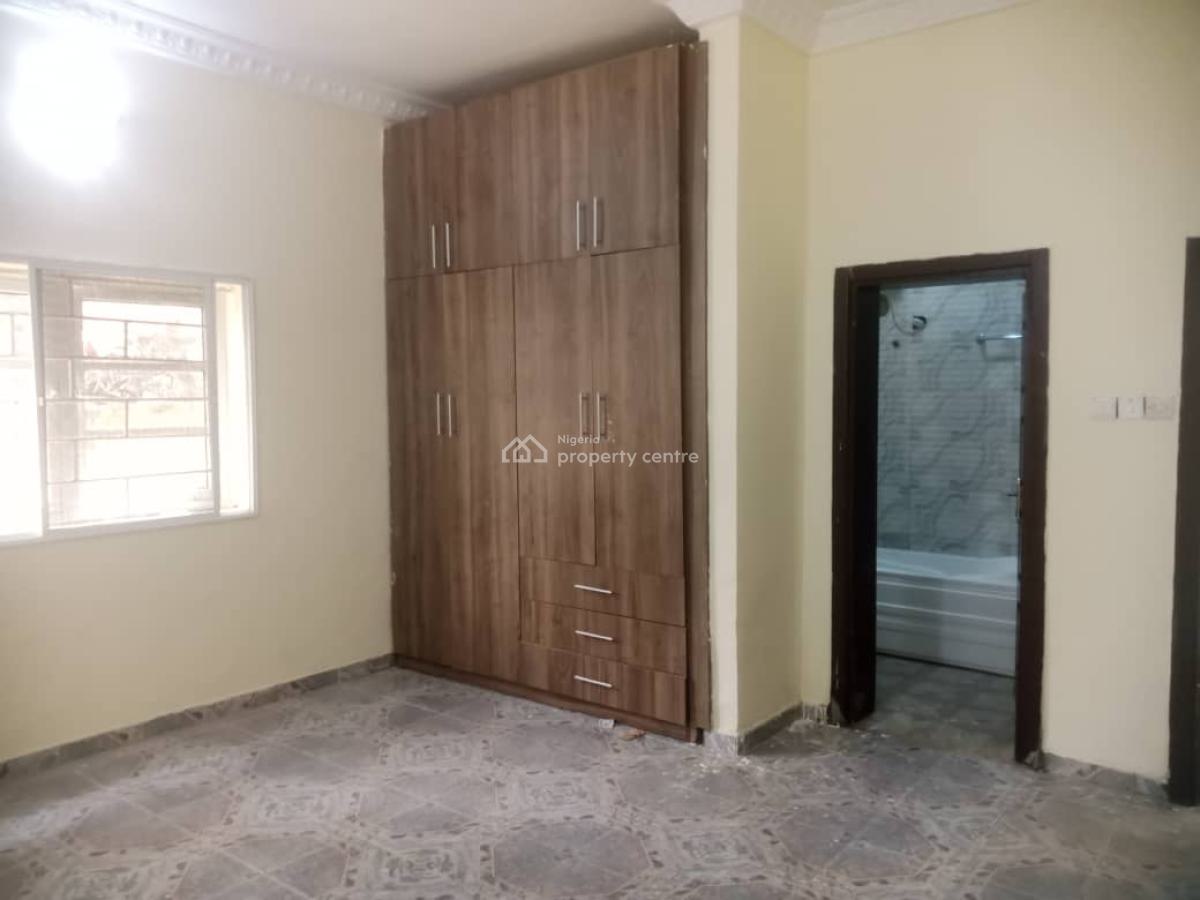 Utako District 3 Bedroom, Utako, Abuja, Flat / Apartment for Rent