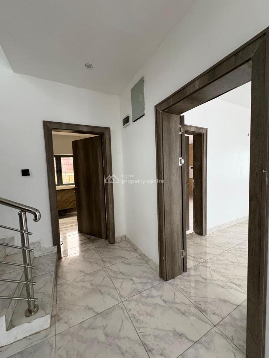 5-bedroom Detached + Bq  Location: Apo Distr, Apo, Apo, Abuja, Detached Duplex for Sale