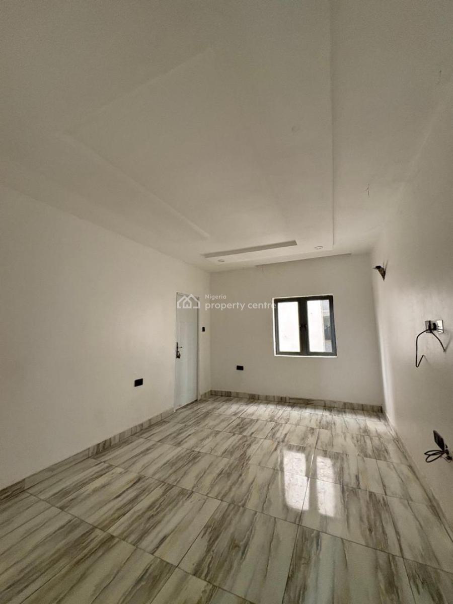 5-bedroom Detached + Bq  Location: Apo Distr, Apo, Apo, Abuja, Detached Duplex for Sale
