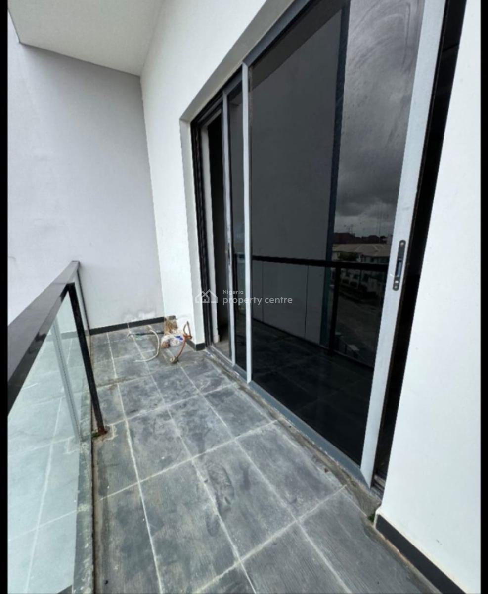Structured & Serviced Mini-flat, Lekki Phase 1, Lekki, Lagos, Mini Flat (room and Parlour) for Rent