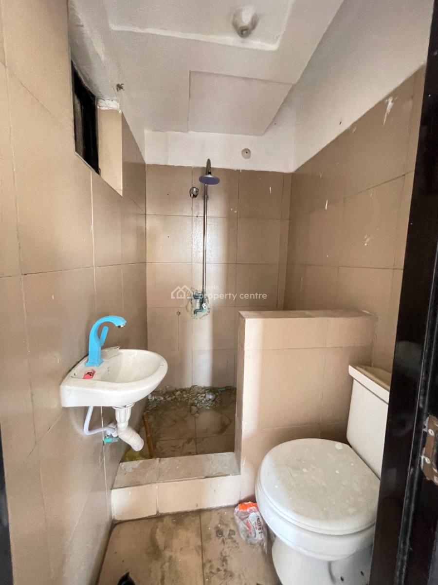 Self Con Apartment with Kitchen in Igbo Efon, Igbo Efon, Lekki, Lagos, Mini Flat (room and Parlour) for Rent