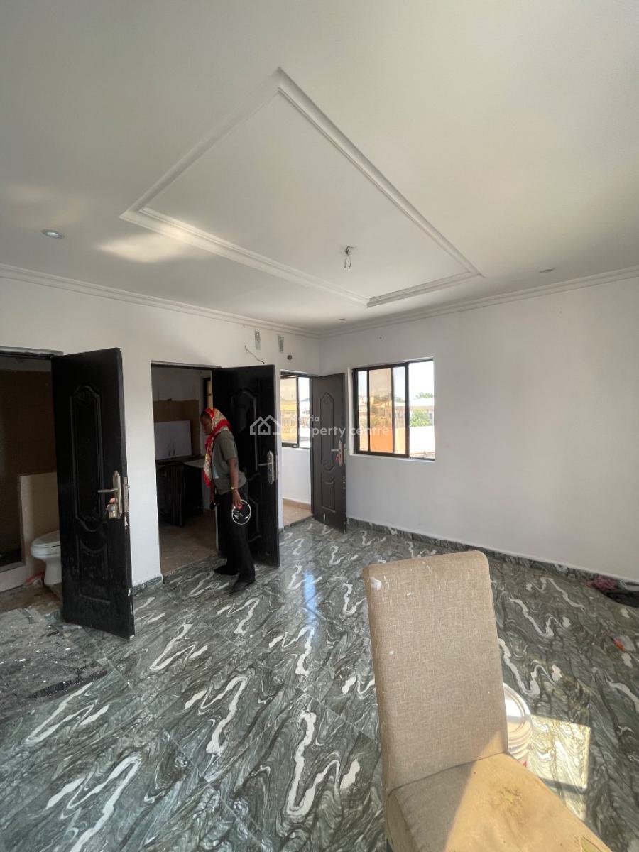 Self Con Apartment with Kitchen in Igbo Efon, Igbo Efon, Lekki, Lagos, Mini Flat (room and Parlour) for Rent