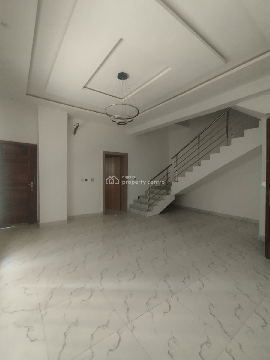 Spacious Massive Luxury 2 Bedroom Maisonette Duplex Apartment, Secure Estate Gated Ikate Lagos, Lekki, Lagos, Flat / Apartment for Rent