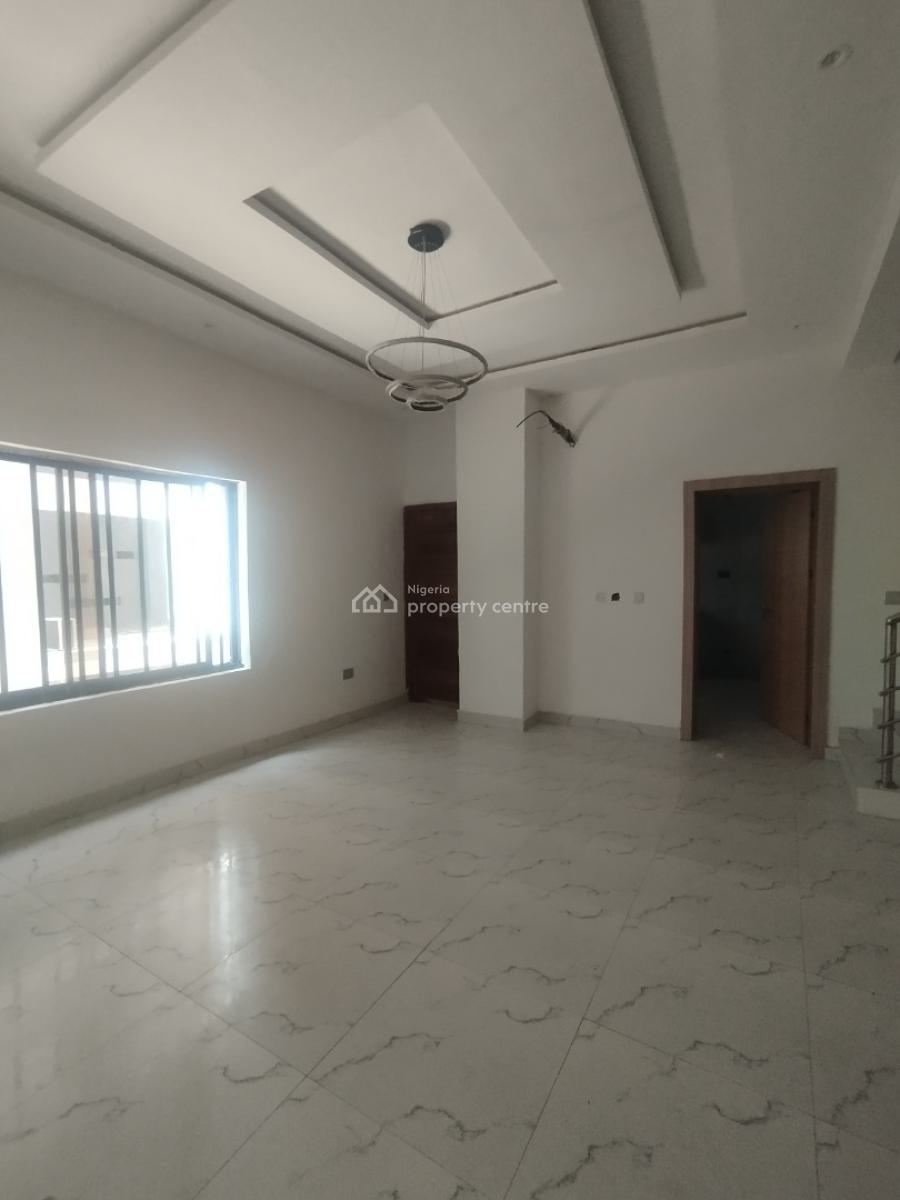 Spacious Massive Luxury 2 Bedroom Maisonette Duplex Apartment, Secure Estate Gated Ikate Lagos, Lekki, Lagos, Flat / Apartment for Rent