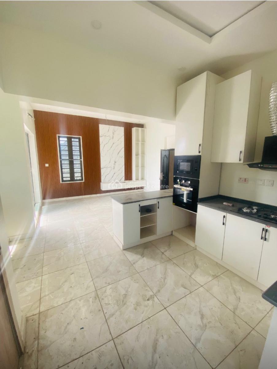 Luxury 1-bedroom Flat, Vgc, Lekki Phase 2, Lekki, Lagos, Mini Flat (room and Parlour) for Sale