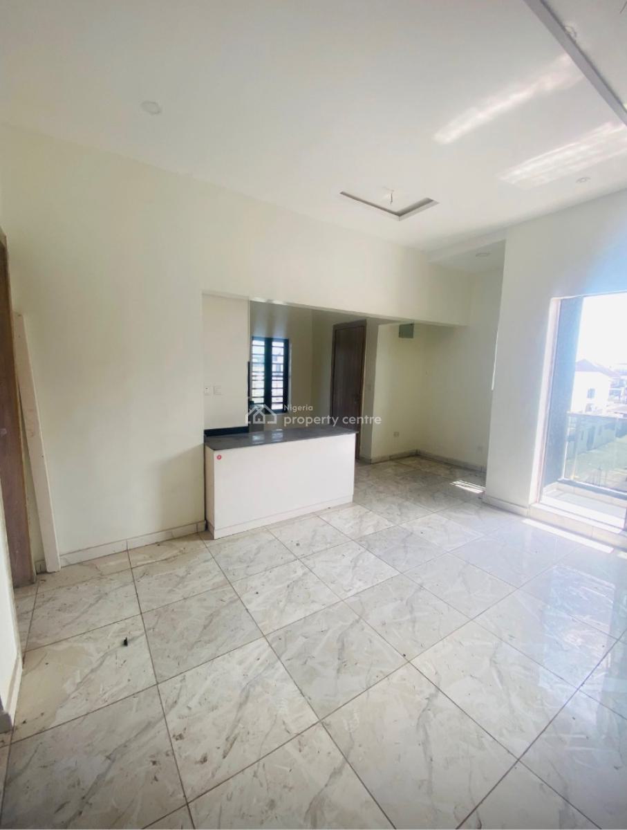 Luxury 1-bedroom Flat, Vgc, Lekki Phase 2, Lekki, Lagos, Mini Flat (room and Parlour) for Sale