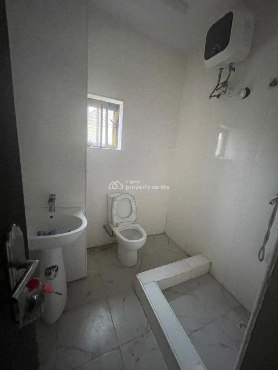 Lovely 3bedroom Flat in a Secure Environment, Lifecamp By Berger Clinic, Life Camp, Abuja, Flat / Apartment for Rent